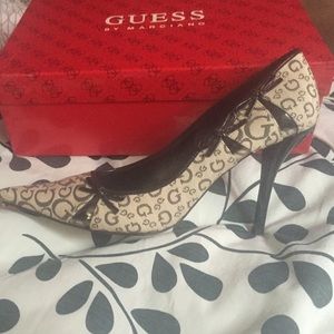 Classic Guess by Marciano Pointed Heeled Shoes