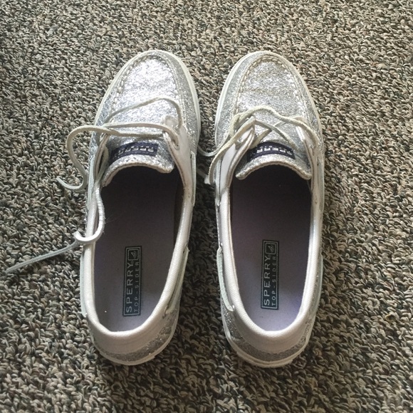 Sperry topsiders
