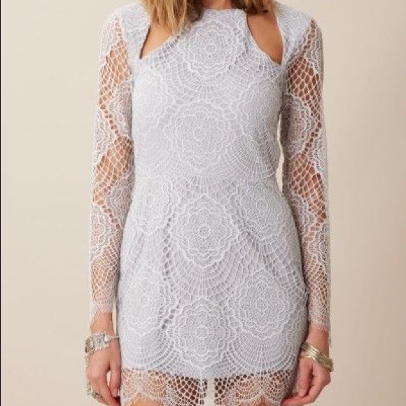 Gorgeous light blue dress perfect for any occasion