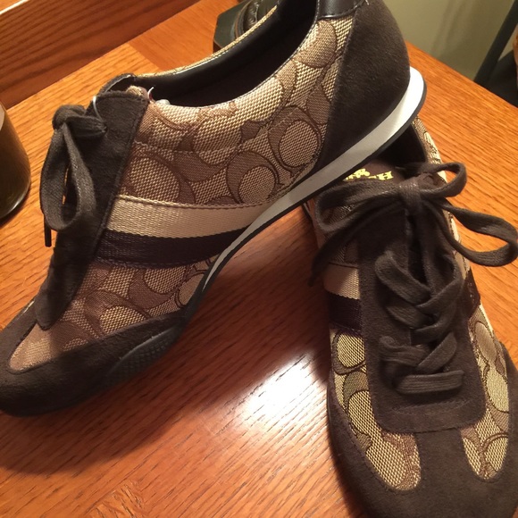 Coach Shoes - New Women's Coach sneakers size 6