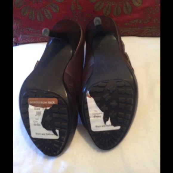 Michael kors heels $SALE$🎈 - Picture 4 of 4