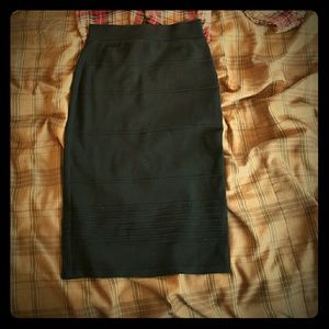 Black body con pencil skirt