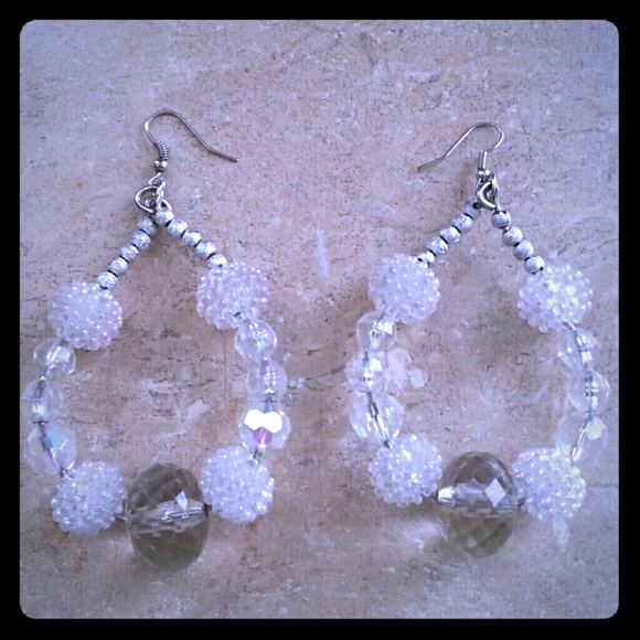 White and silver hanging earrings