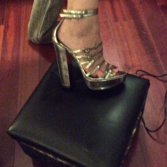 Bebe platform s