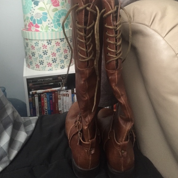Boots - Picture 2 of 2