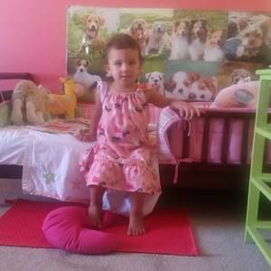 Meet your Posher, Claudia