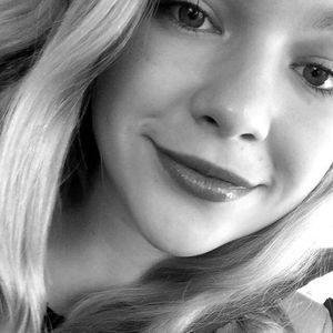 Meet your Posher, Isabella