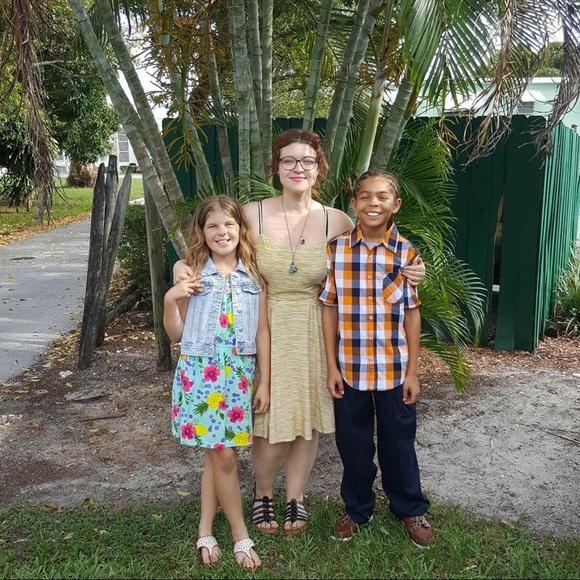 Meet your Posher, Ginger - Picture 3 of 4