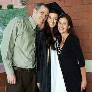 Meet your Posher, Chloè