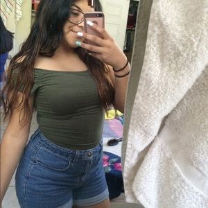 Meet your Posher, Vanessa