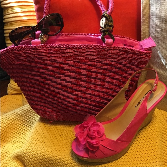 Summer 😎 - Picture 2 of 3