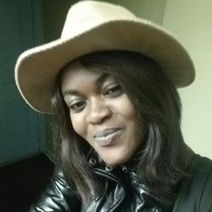 Meet your Posher, Lorietta