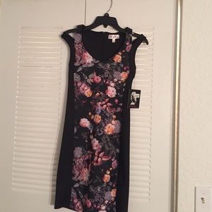 Marilyn Monroe shoulders cutout floral print dress