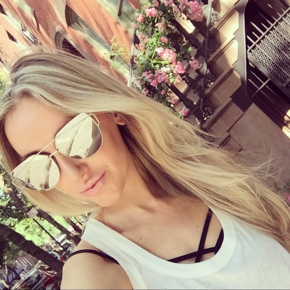 Silver Mirror Sunglasses - Picture 2 of 4