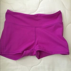 Fabletics purple short adjustable sides, small