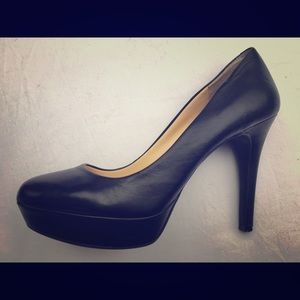 New, Never Worn, Excellent Condition!