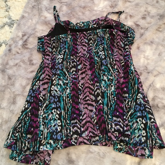Candie's: Colorful Ruffle Top - Picture 3 of 3