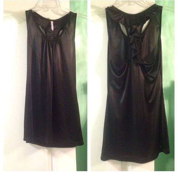 Boutique tank