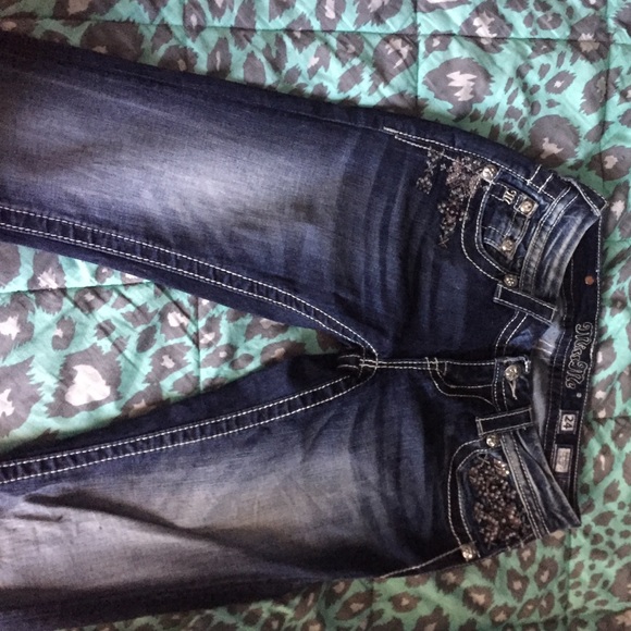 Boot cut Miss Me's - Picture 2 of 3