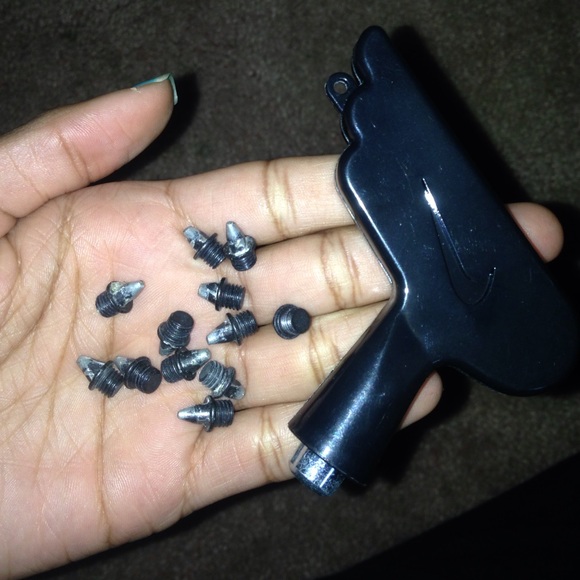 Women Track Shoes. - Picture 4 of 4