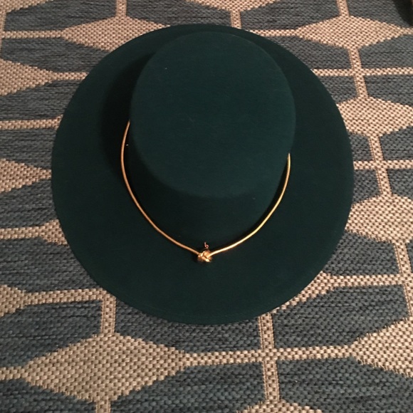 NWT ✨Kink hat✨