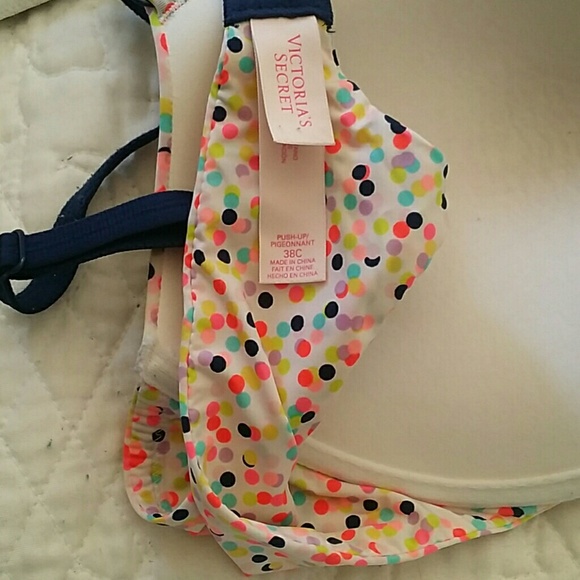 Bra - Picture 3 of 4