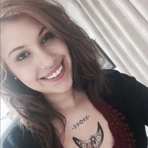 Meet your Posher, Shayna