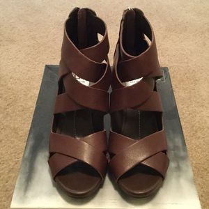 NIB DV By Dolce Vita Sandals