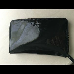 Kate Spade Harrison Street Travel Wallet