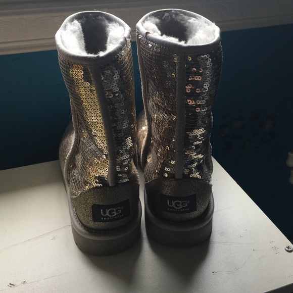 sequin uggs - Picture 2 of 4