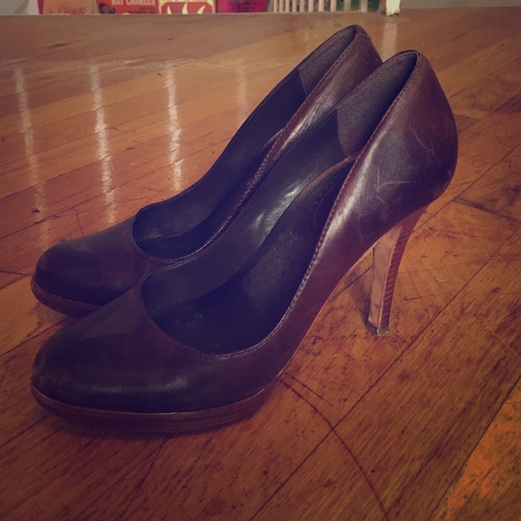 Wooden high heels