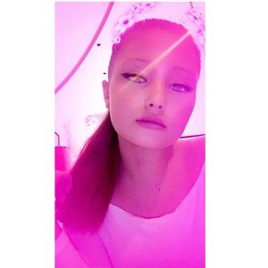 Meet your Posher, Finola