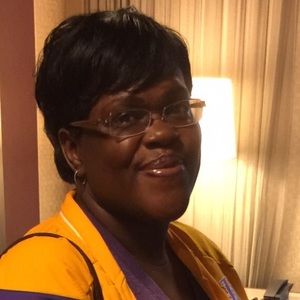 Meet your Posher, Lee