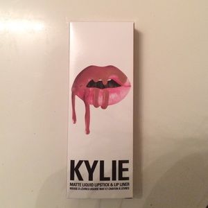Kylie Lip Kit - Candy K