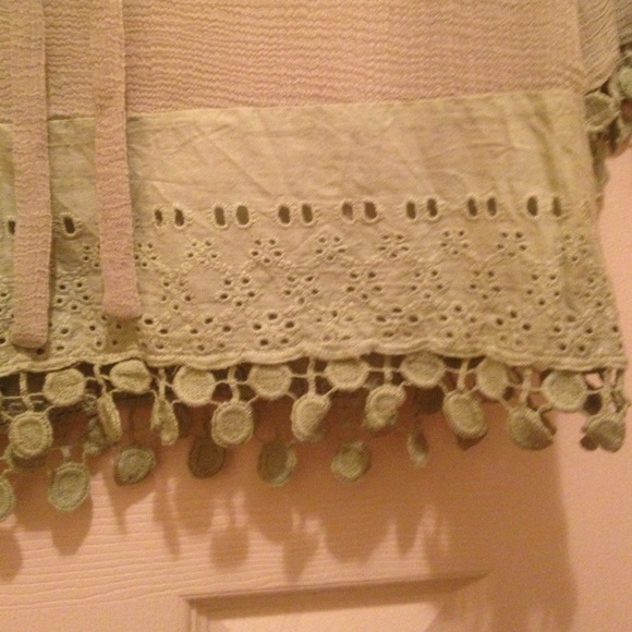 spring green Boho top - Picture 4 of 4