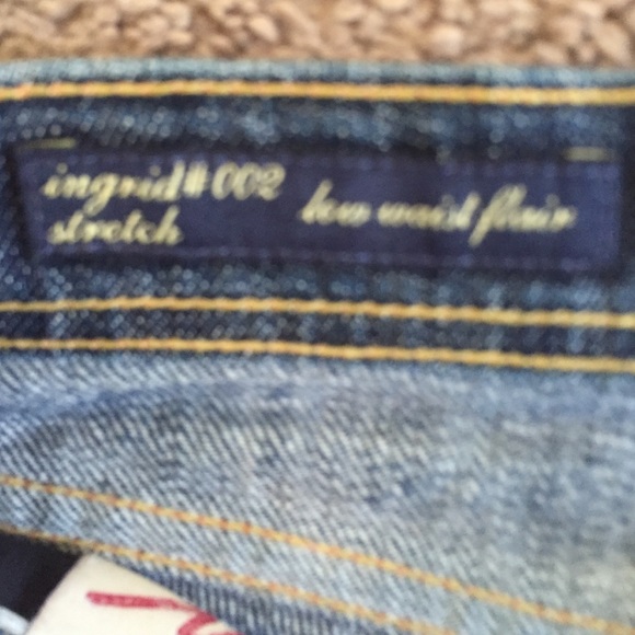 Citizens of humanity size 28 hemmed to fit a 5'1" - Picture 3 of 4