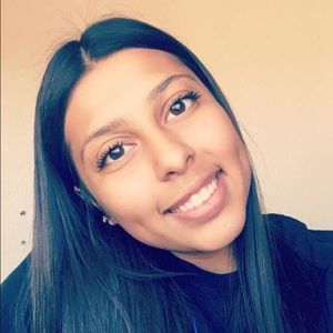 Meet your Posher, Destiny