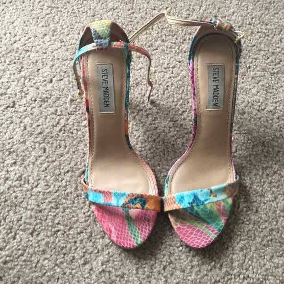 Steve Madden heels