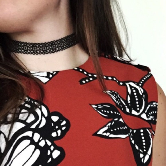 NWT || Black Crochet Thick Lace Choker Necklace - Picture 4 of 4