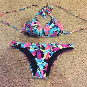 Roxy bikini