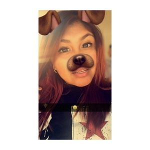 Meet your Posher, Christy