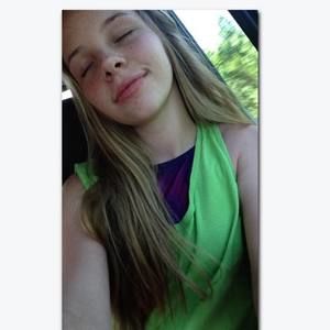 Meet your Posher, Brooke