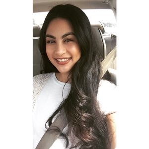 Meet your Posher, Paoula