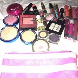 Makeup lot 👛💄💋