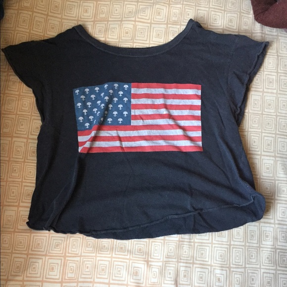 Brandy Melville cropped tees