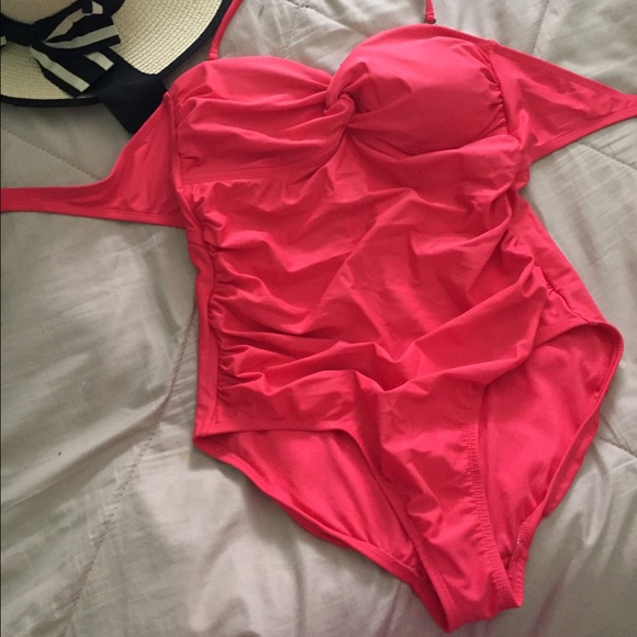One piece bathing suit