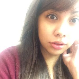 Meet your Posher, Alejandra