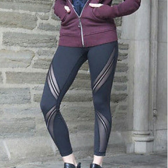 Lululemon high times pant Metta mesh