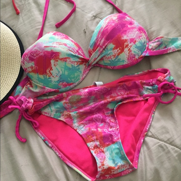 Bikini push up