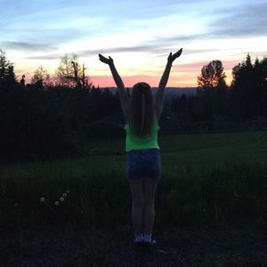 Meet your Posher, Nika